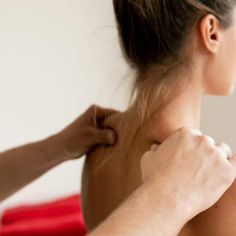 Masaje deportivo a domicilio en Donosti para el alivio de la tensión muscular - 
Sens Wellness by Dani